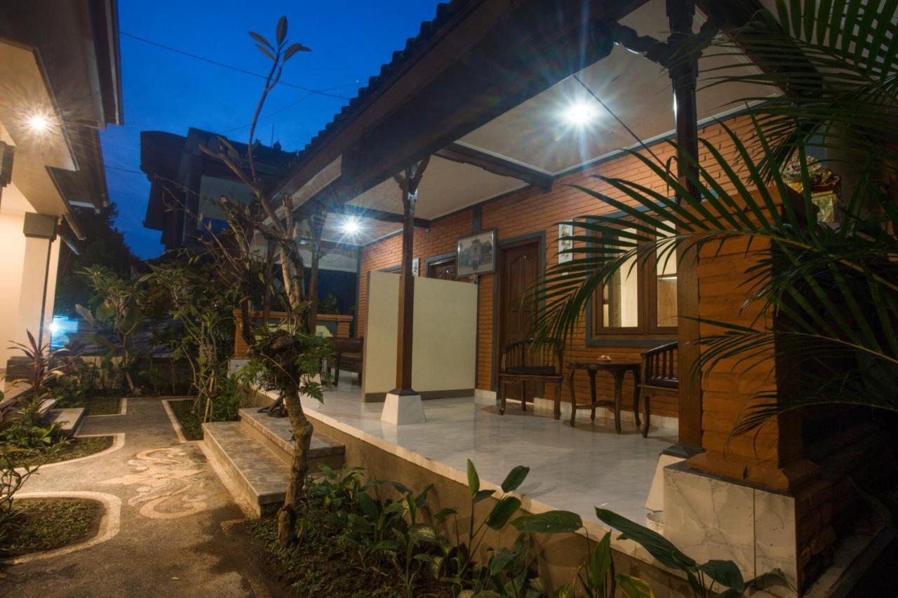 Monka House Otel Ubud Dış mekan fotoğraf