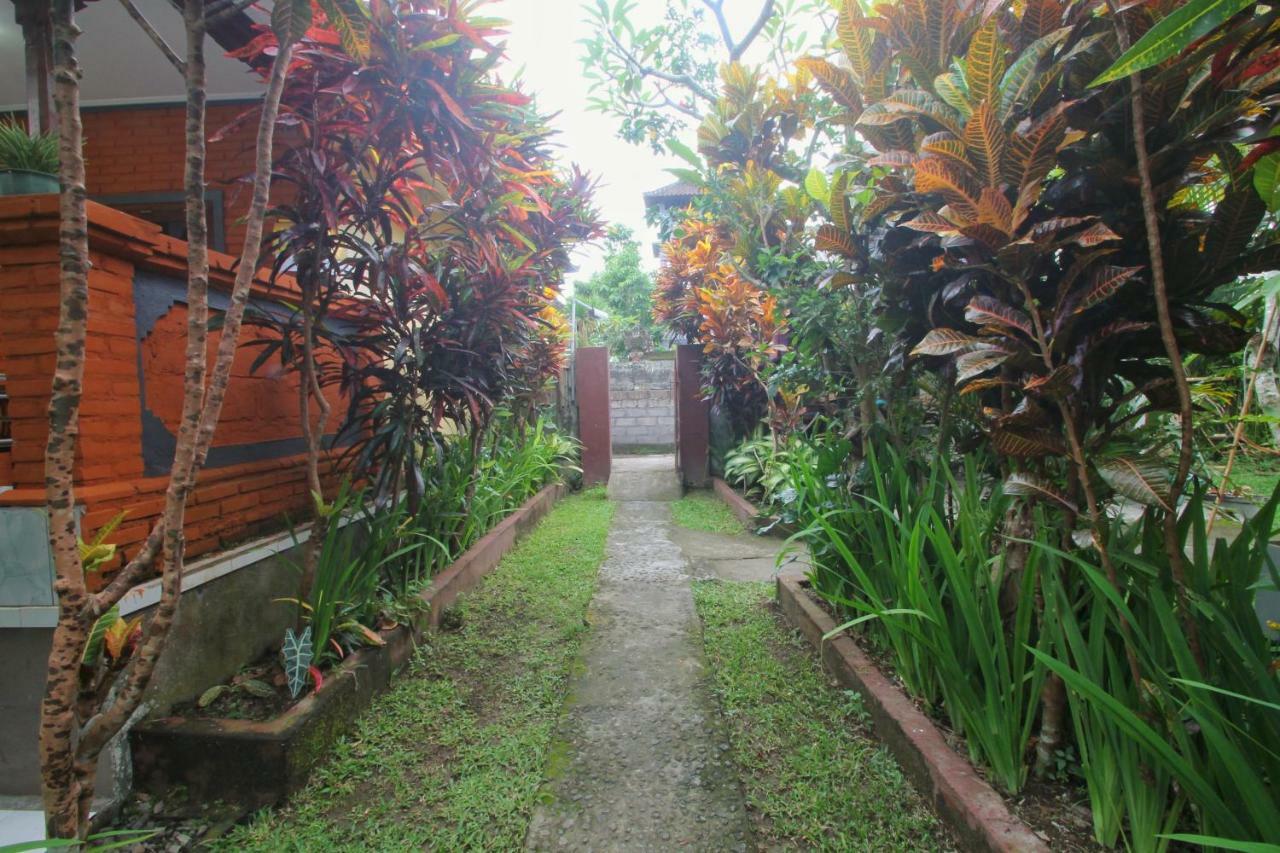 Monka House Otel Ubud Dış mekan fotoğraf